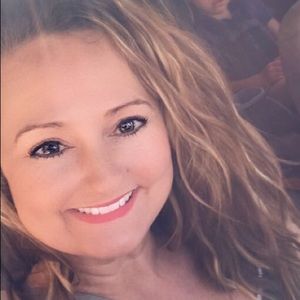 Meet your Posher, Kristen